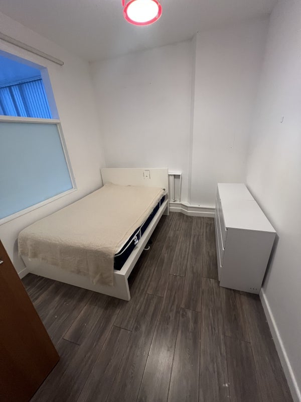 Room Corporation Street in Manchester