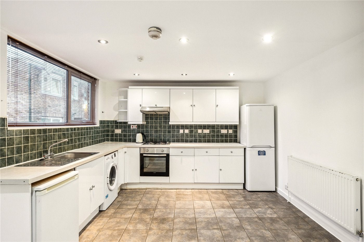 House Cressingham Gardens in Greater London