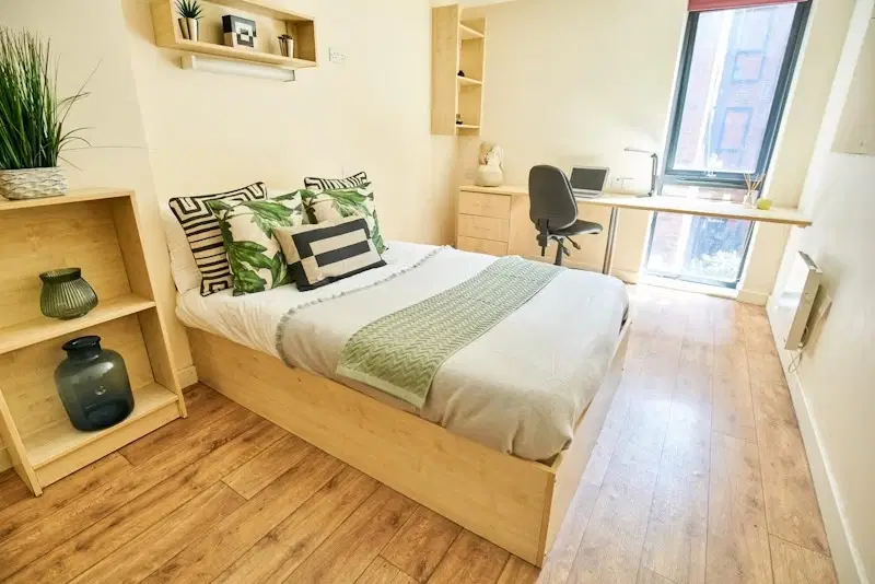 Flat West Street in Sheffield