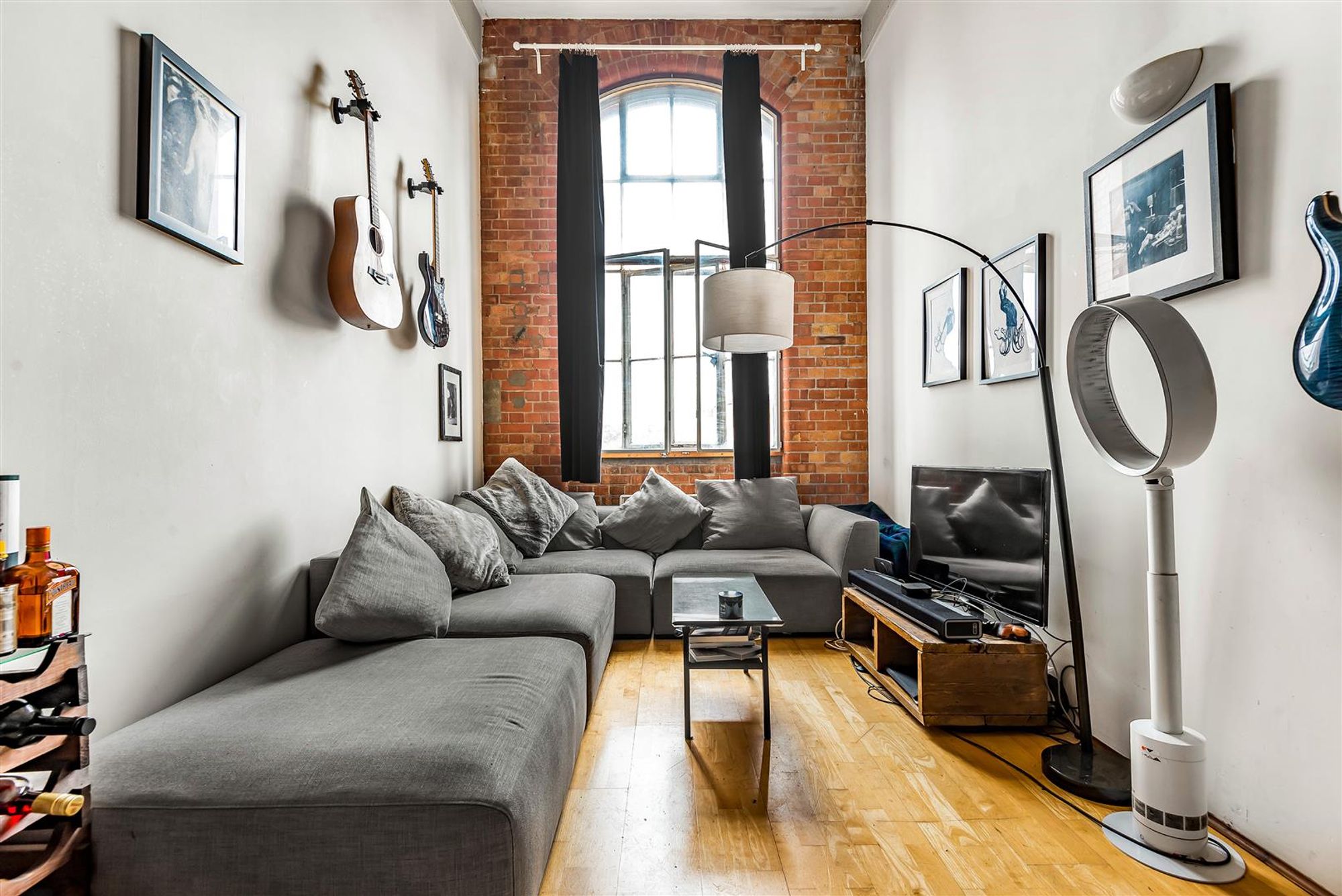Flat Fairfield Road in Greater London