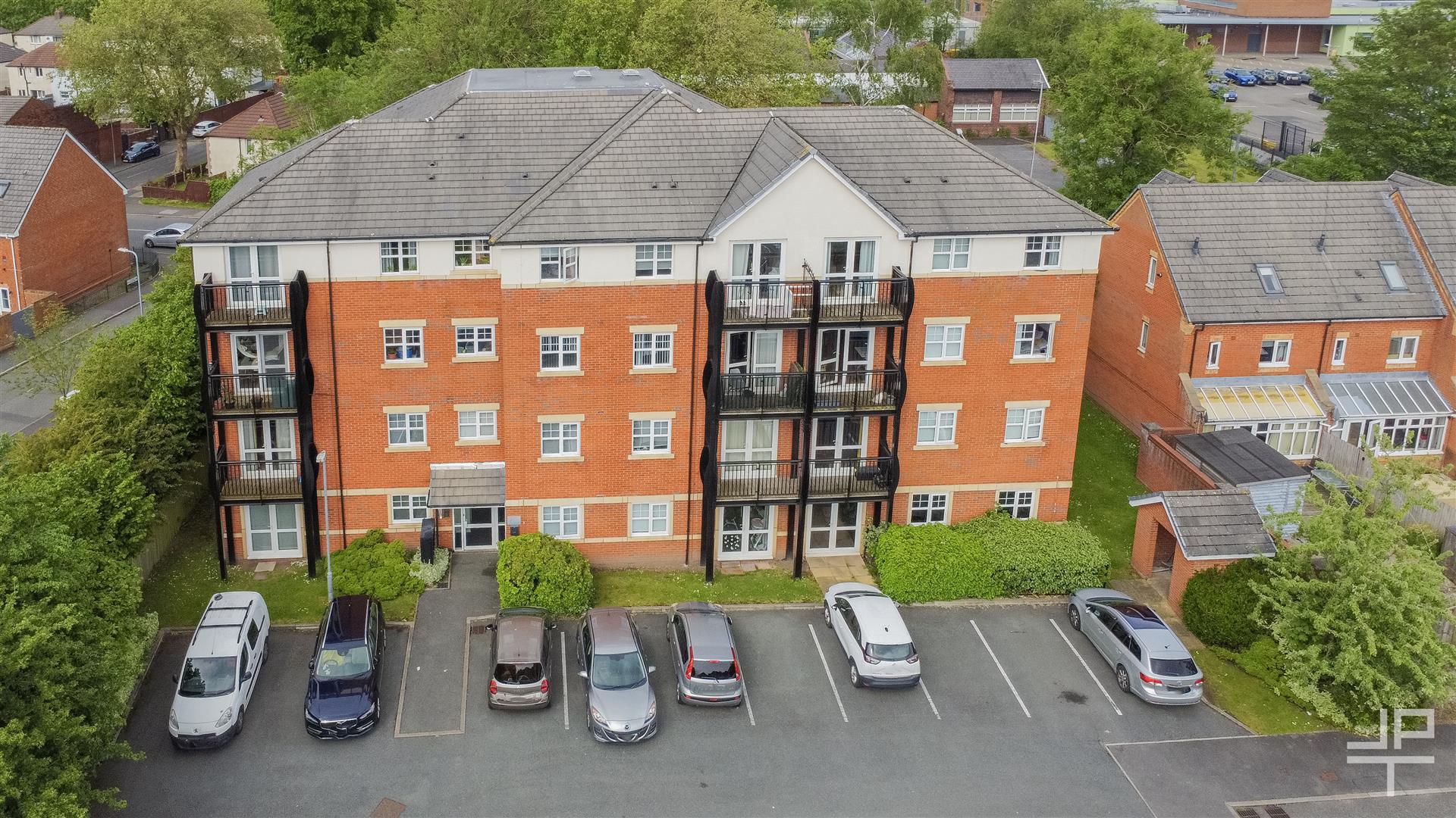 Flat Fleet Lane in St Helens
