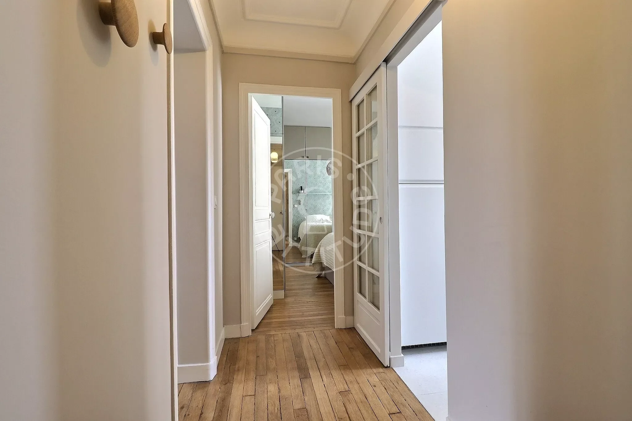 Appartement Rue Hallé à Paris