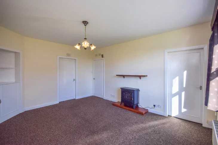 Flat Knowehead Crescent in Kirriemuir