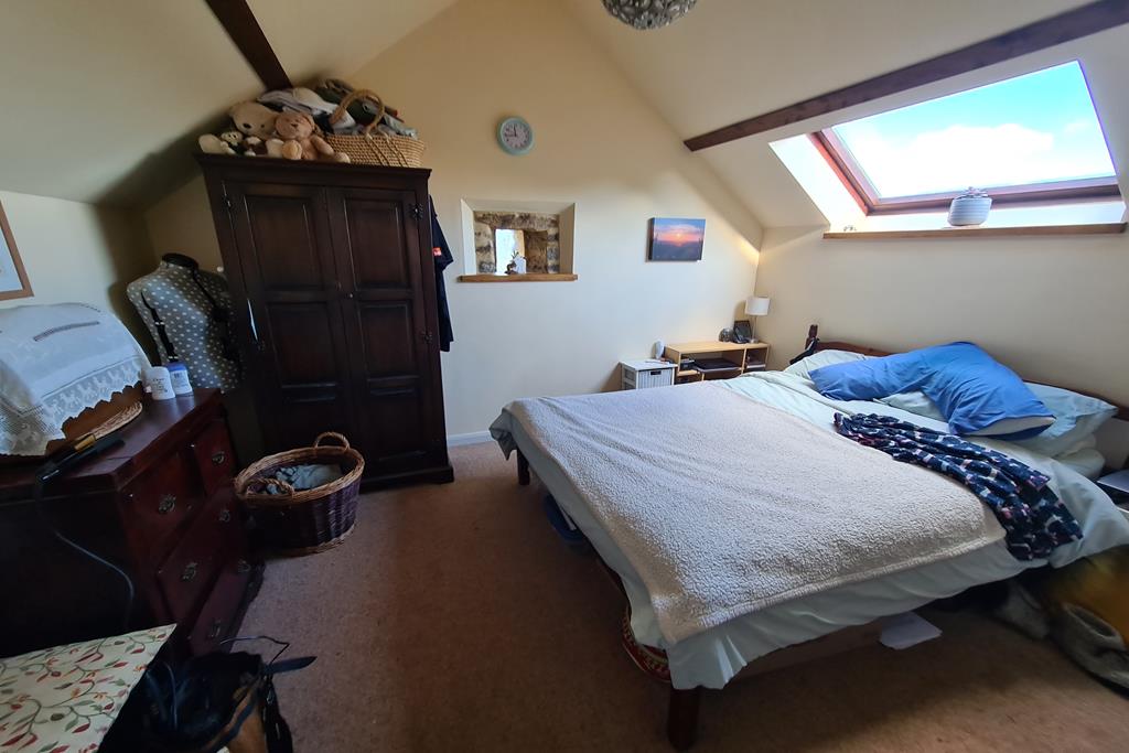 Flat Clay Castle in Haselbury Plucknett