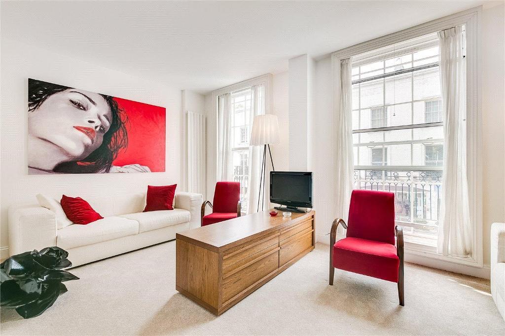 Flat Beauchamp Place in Greater London