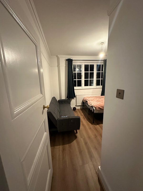 Room Candover Street in City of Westminster