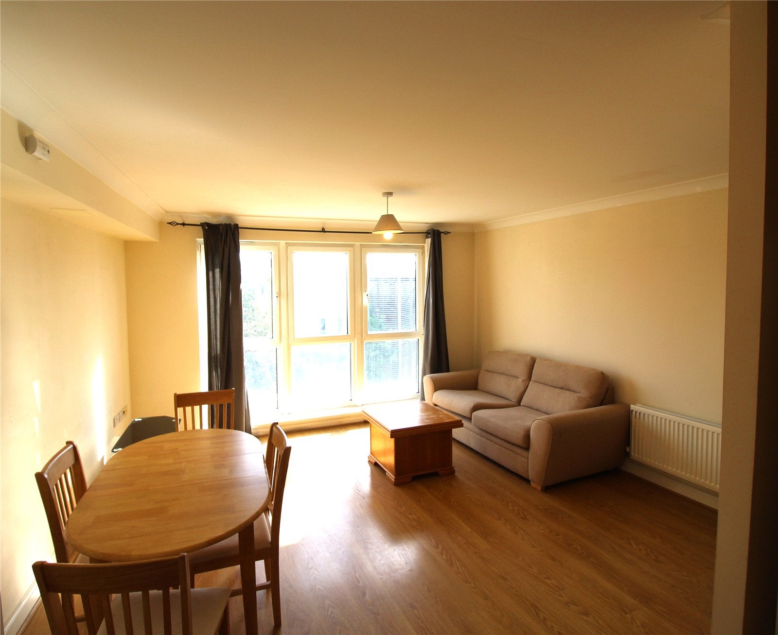 Flat Admirals Way in Gravesham