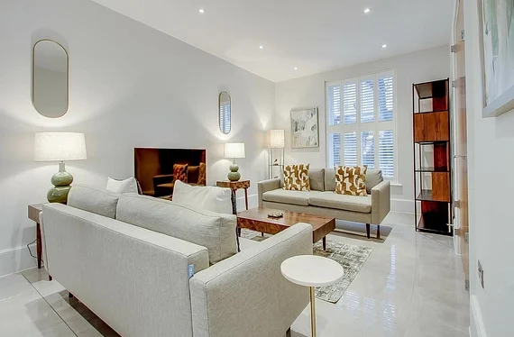 House Pembridge Road in Greater London