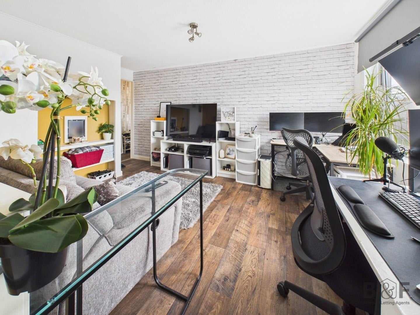 Flat Verde Close in Bristol