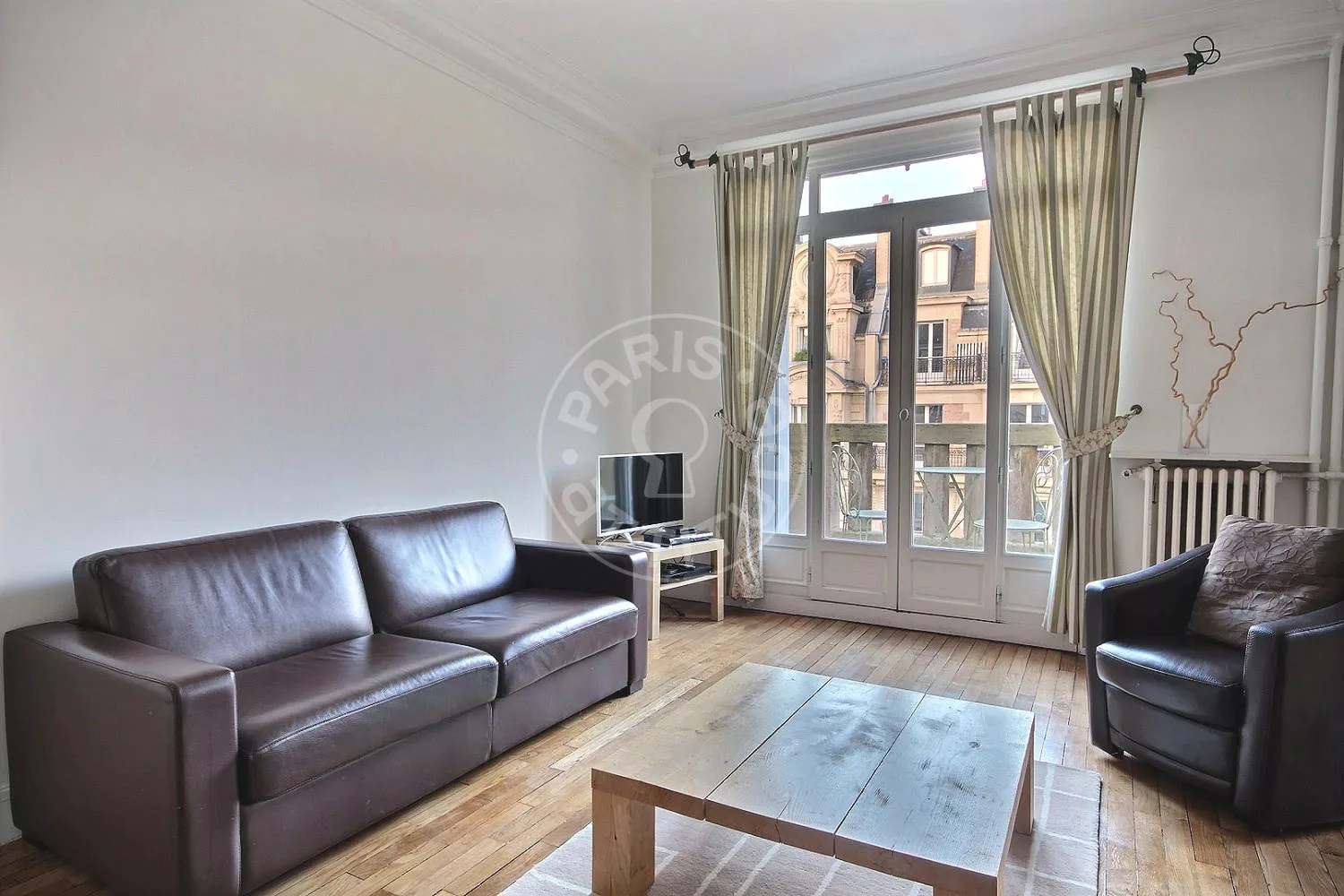 Appartement Avenue de Suffren à Paris