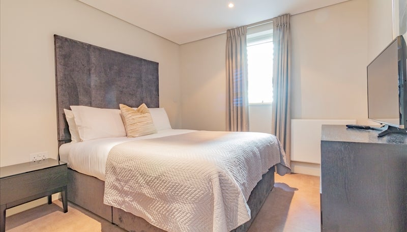 Flat Merchant Square in City of Westminster