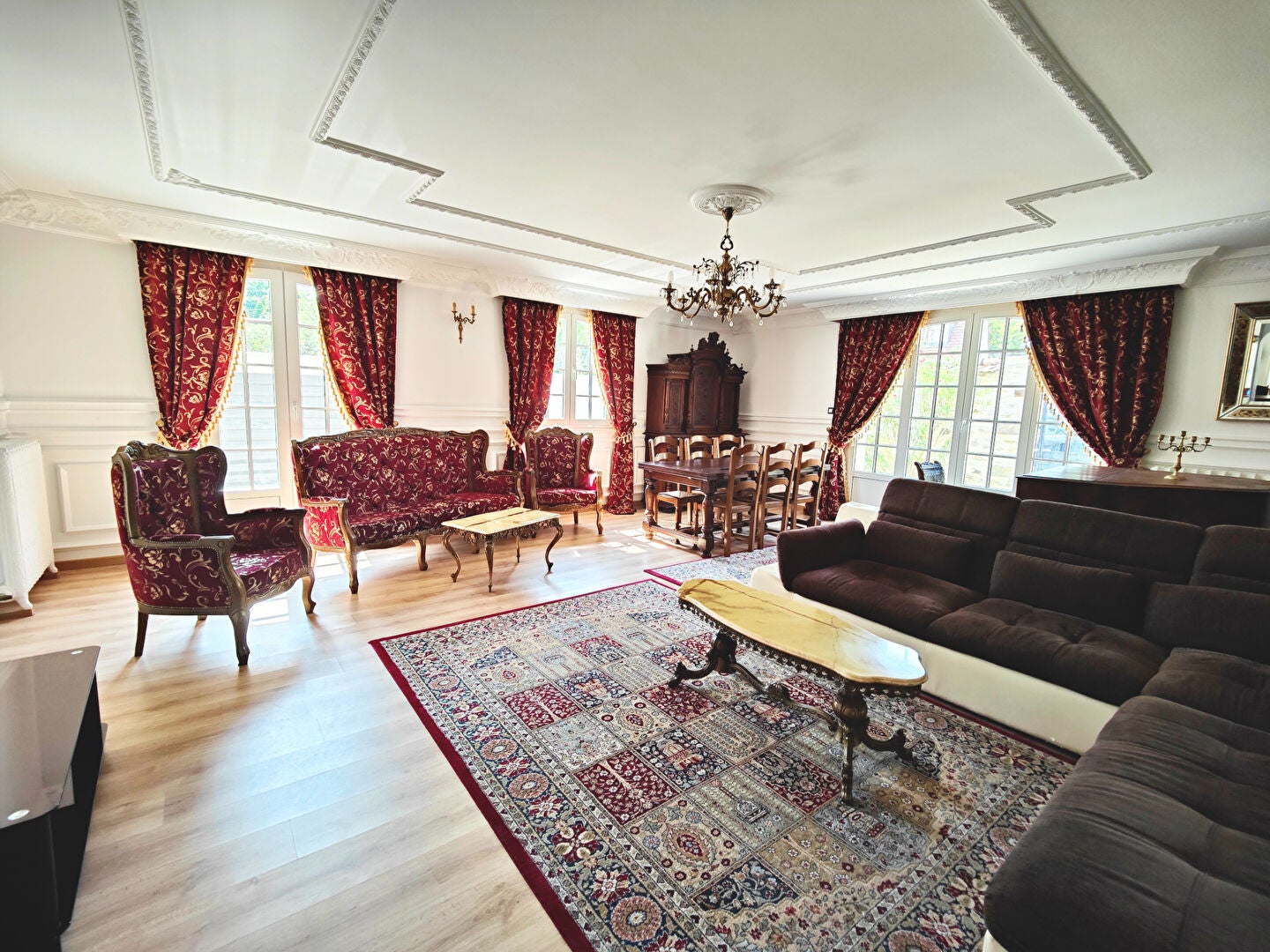 House Rue Pasteur in Dammarie-les-Lys