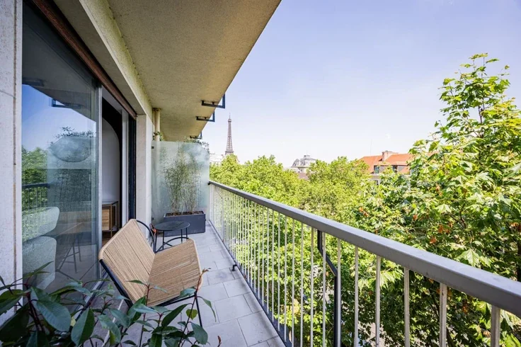 Appartement Avenue de Suffren à Paris
