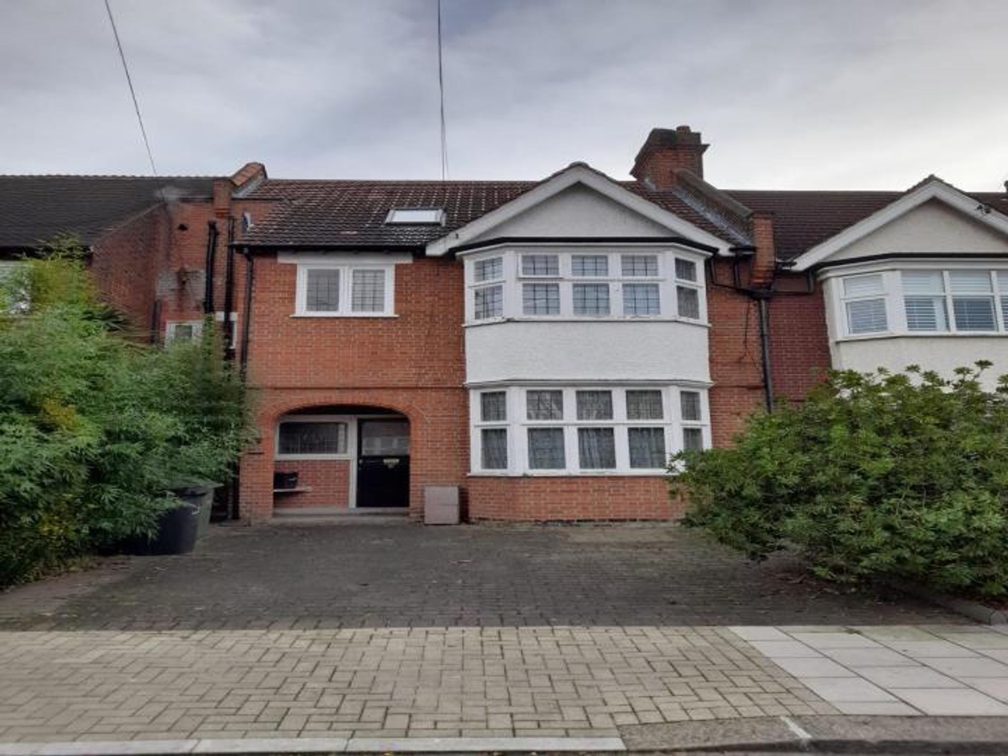House Westwell Road in Greater London