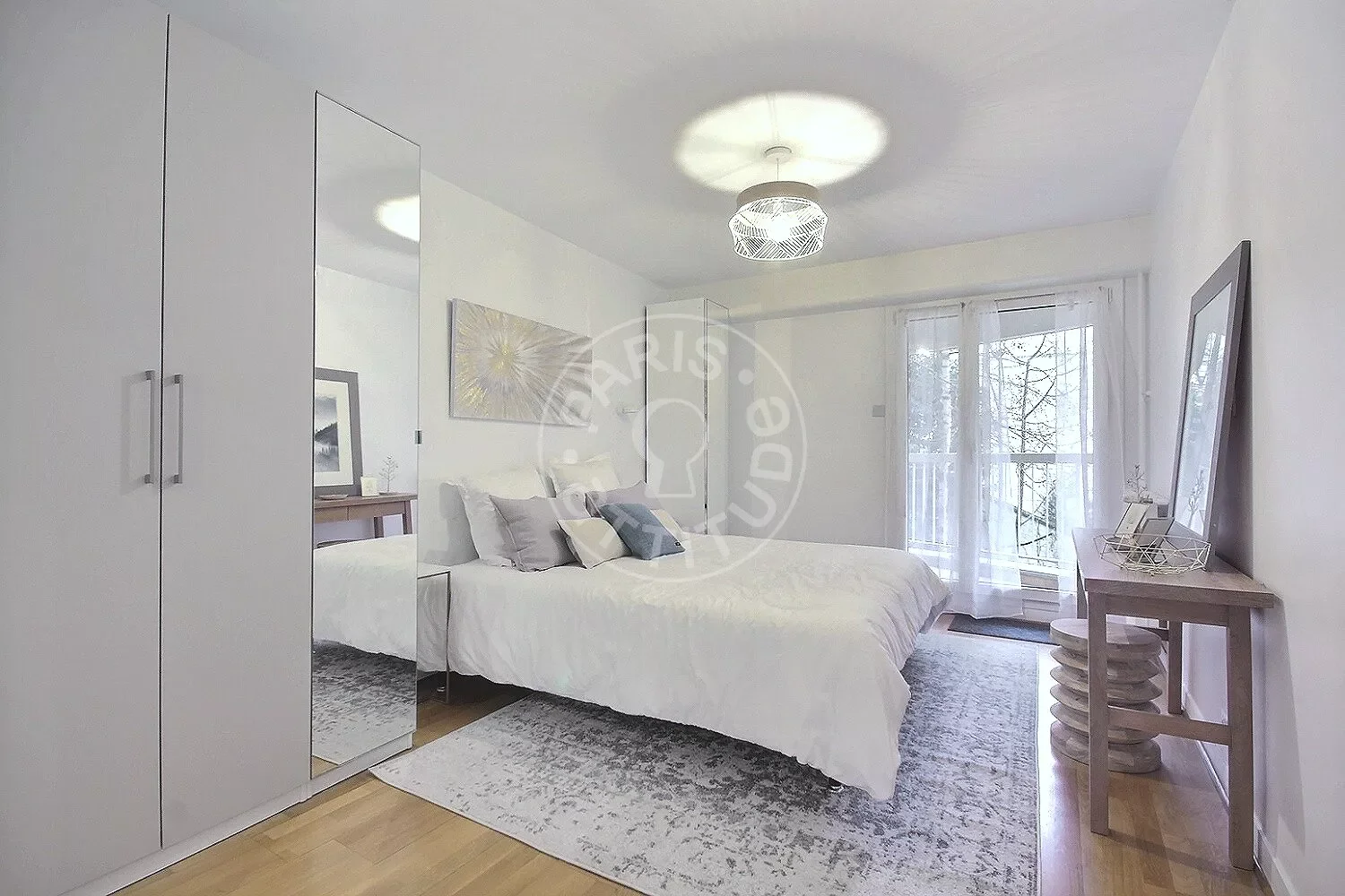 Flat Rue Poliveau in Paris