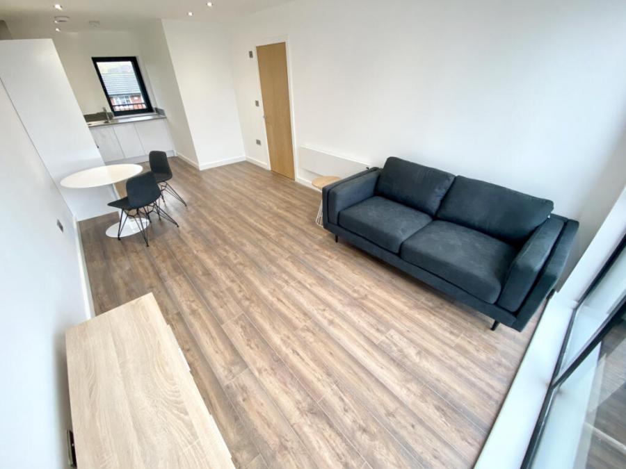 Flat Lower Broughton Road in Salford