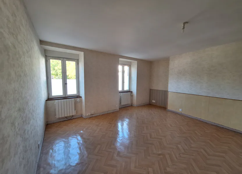 Appartement Impasse de Villeneuve à Saint-Yrieix-la-Perche