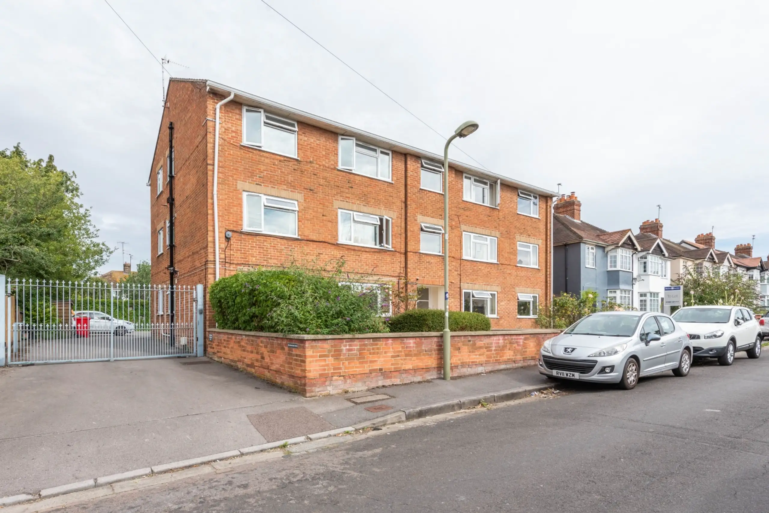 Flat Kenilworth Avenue in Oxford