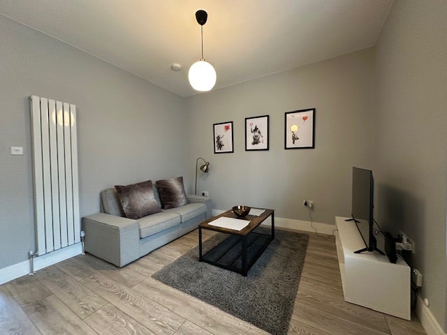 Flat Claremont Place in Aberdeen City