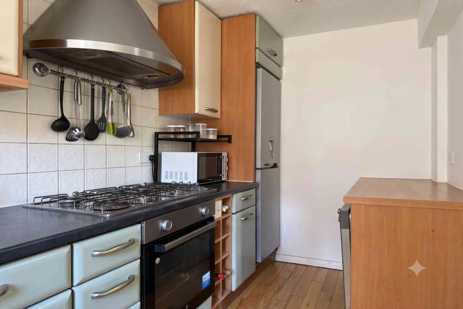 Flat Henfield Road in Greater London
