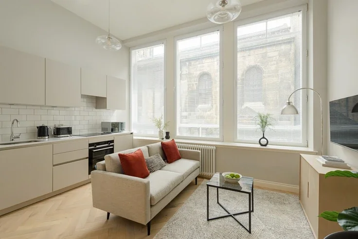 Flat Chambers Street in City of Edinburgh