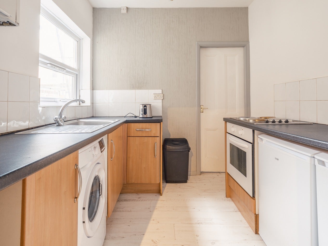 Flat Tavistock Road in Newcastle upon Tyne