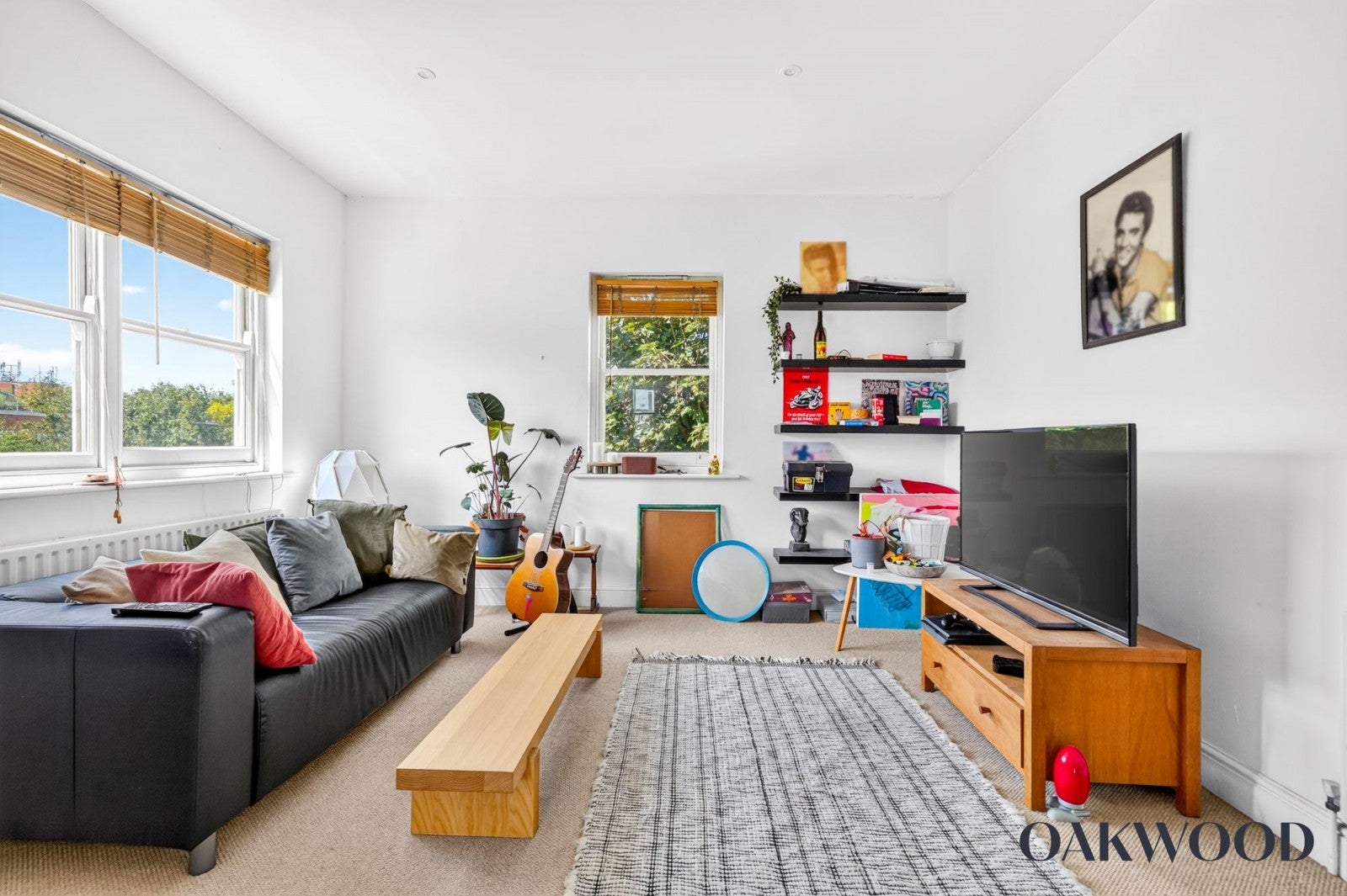 Flat Bayston Road in Greater London