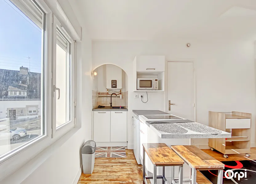 Room Rue de Larmor in Lorient