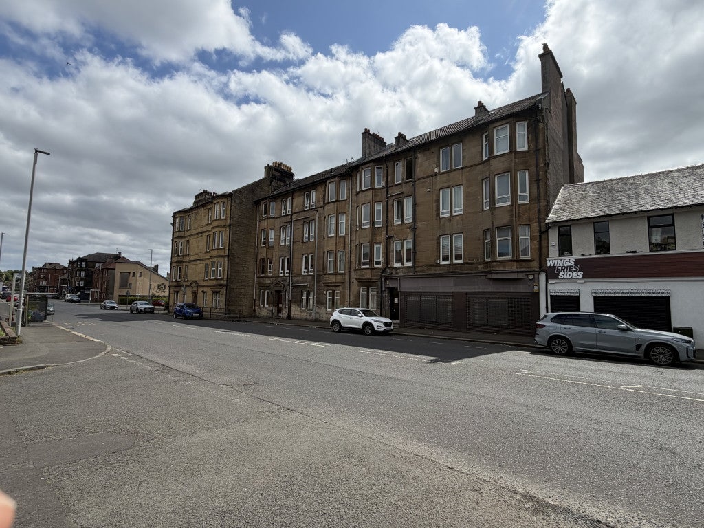 Room Broomlands Street in Paisley