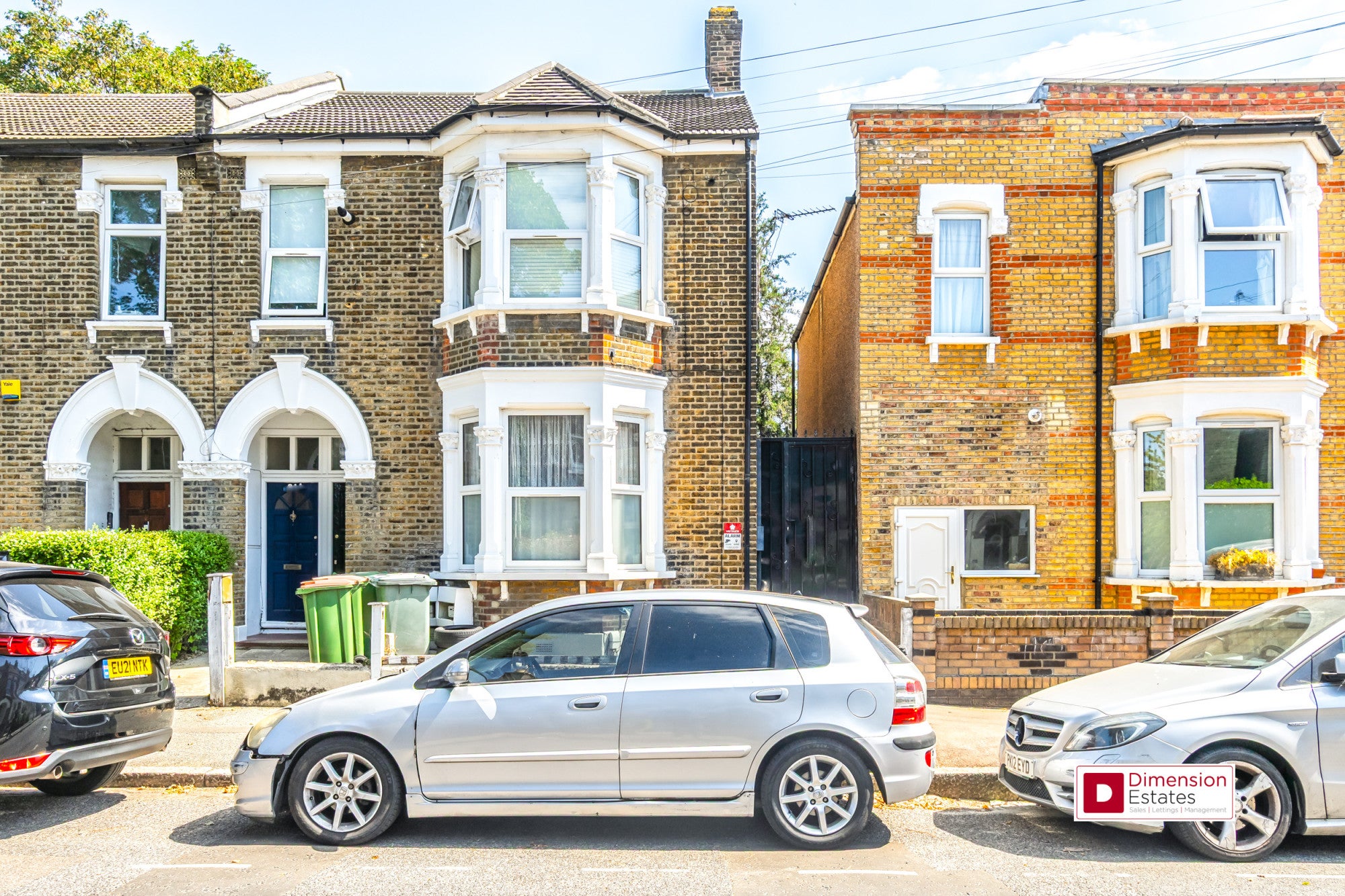 Flat Lorne Road in Greater London