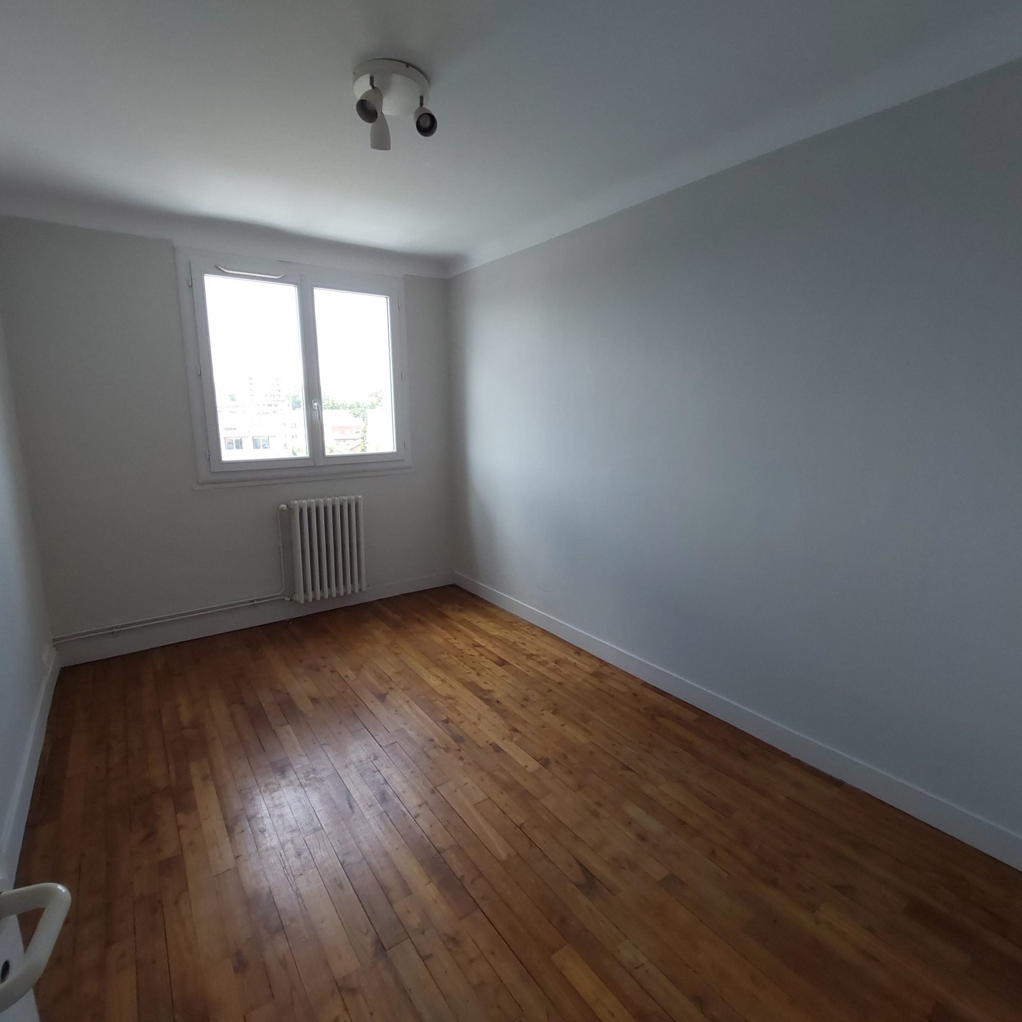 Flat Rue Camille Desmoulins in Toulouse