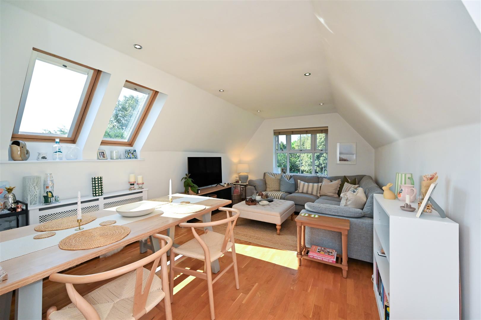 Flat Barnham Road in Arun