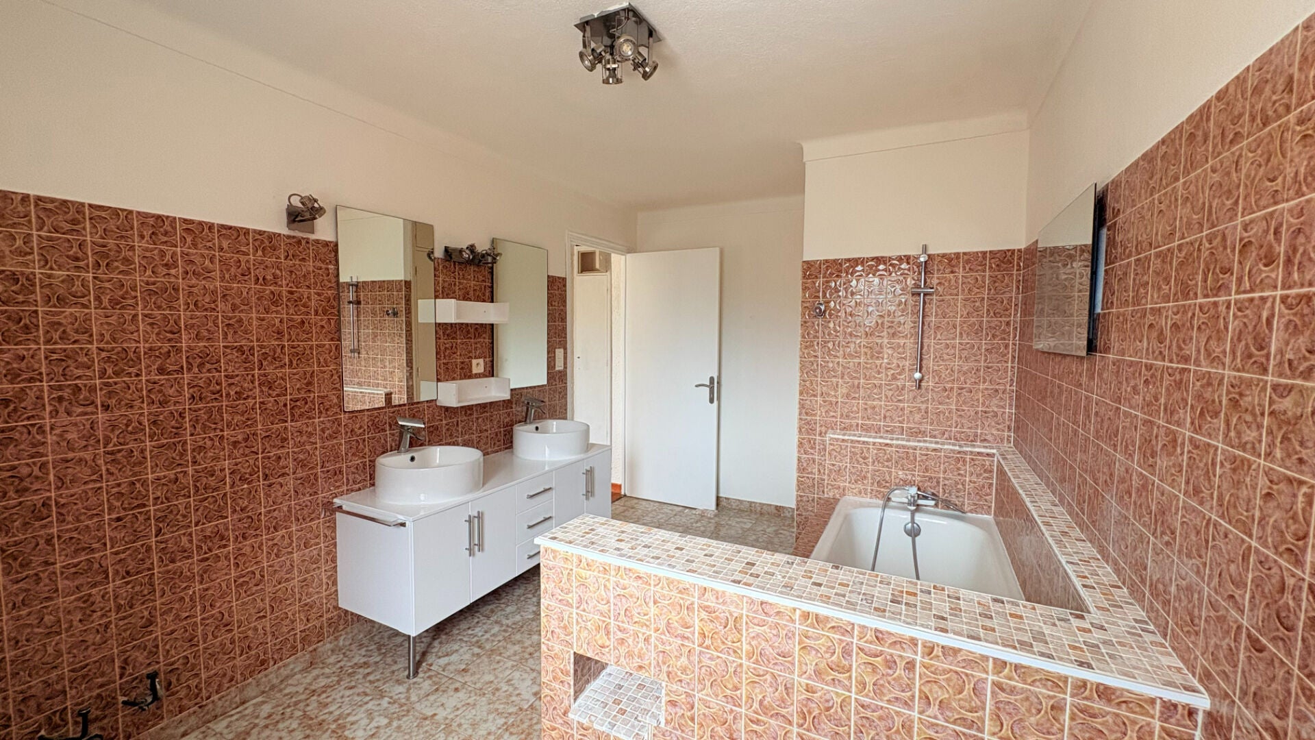 House Route de Lanciatojo in Borgo