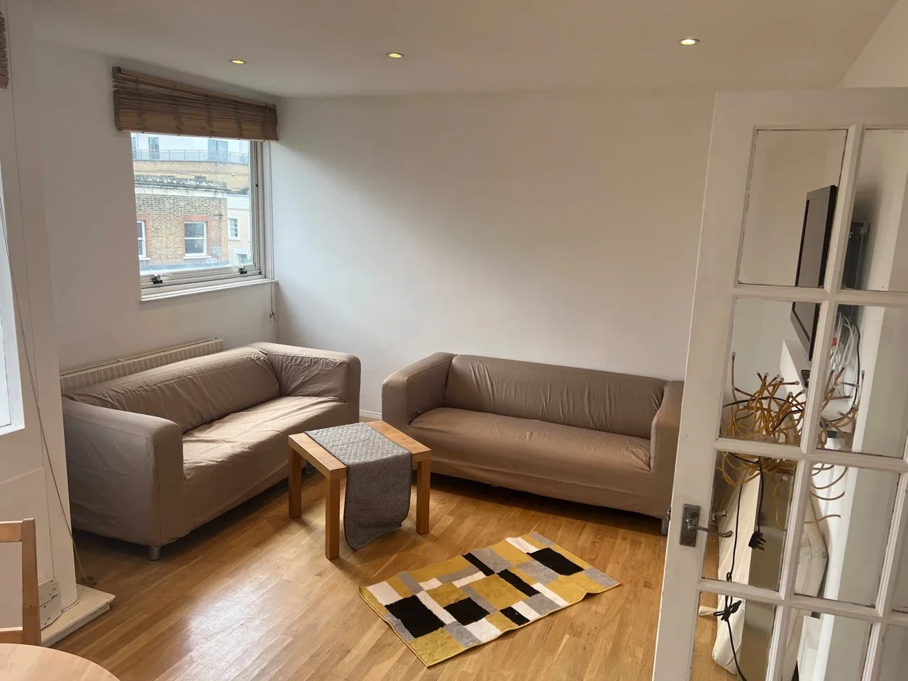 Flat Fenwick Place in Greater London