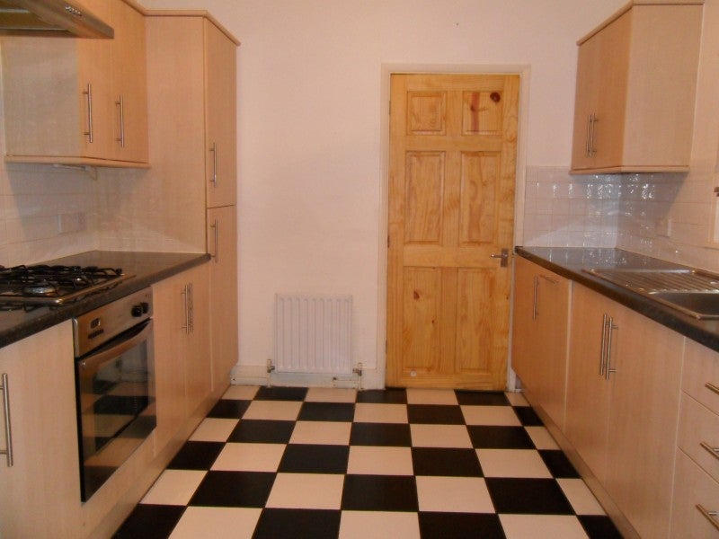 Flat South Esk Road in Greater London
