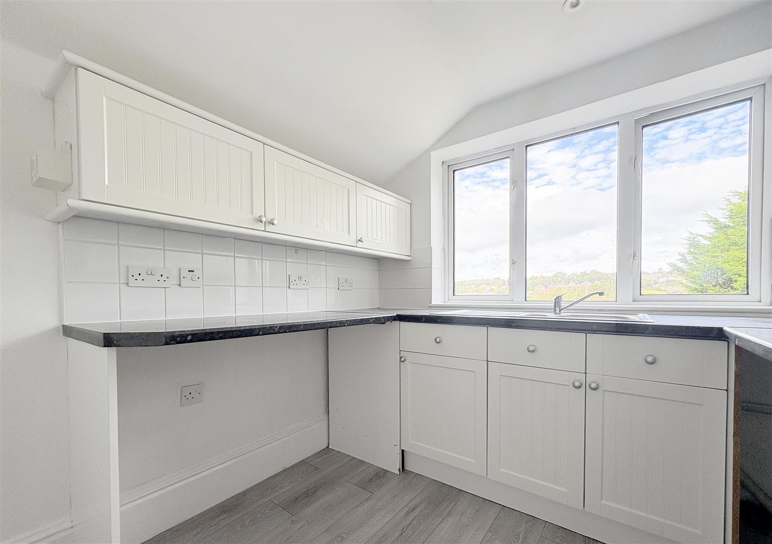 Flat Hughenden Road in St Leonards