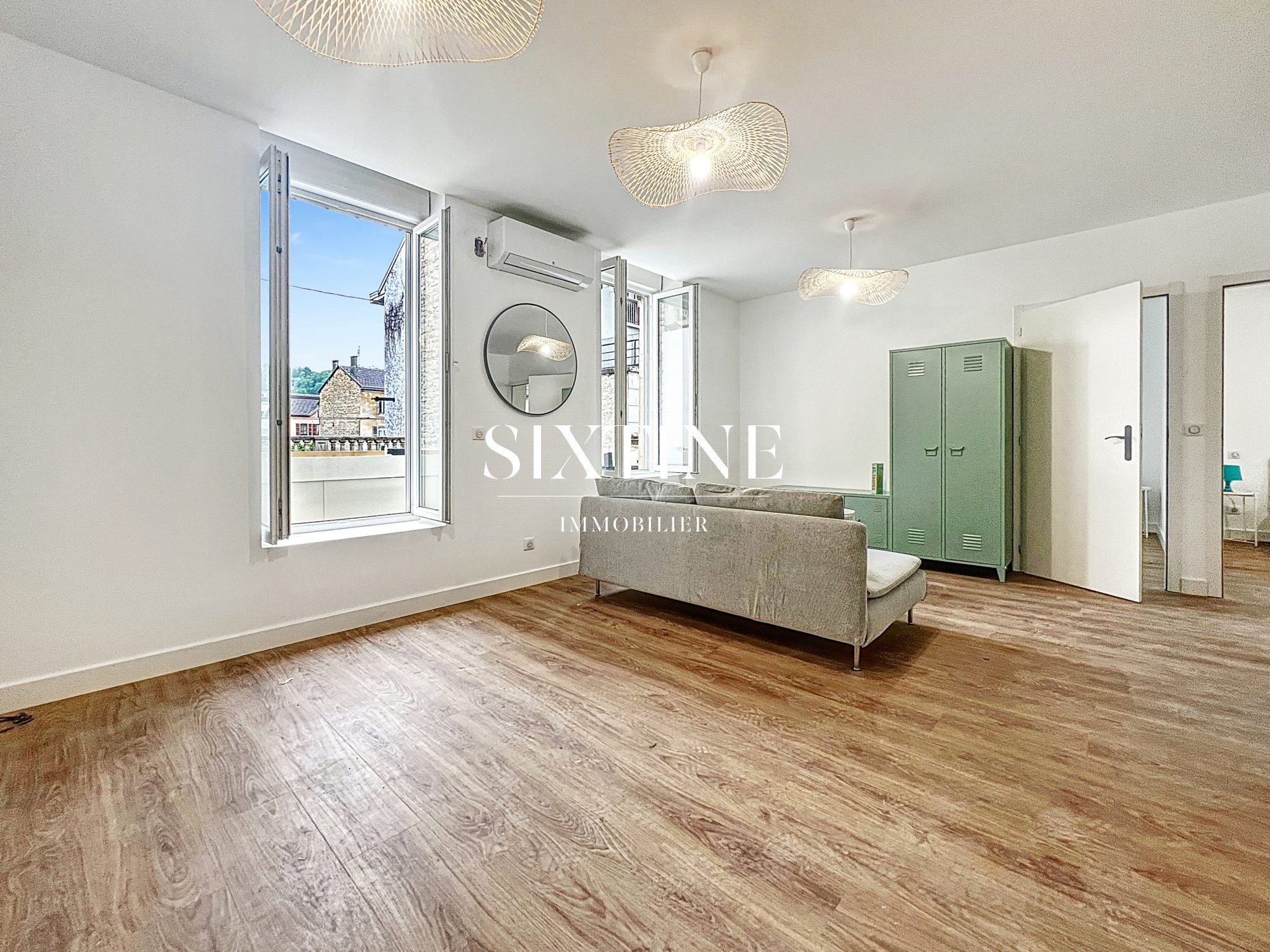 Appartement Rue du Bas Vermelle à Nivolas-Vermelle
