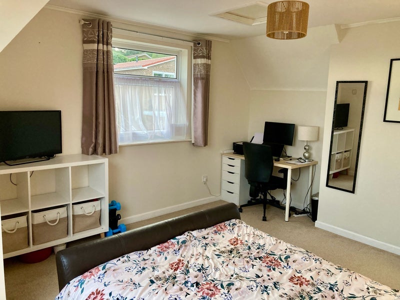 Room Rockingham Grove in Weston-super-Mare