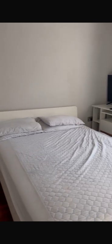 Room Ridgebrook Road in Greater London