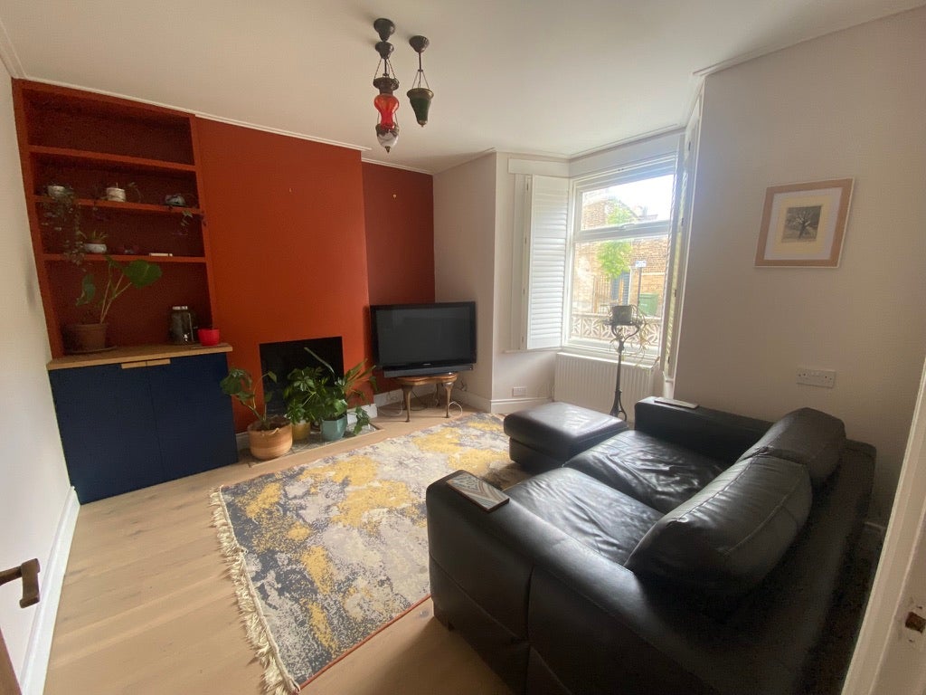 House Vansittart Road in Greater London