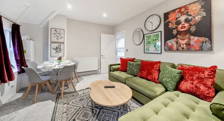 Flat Lynchford Road in Rushmoor