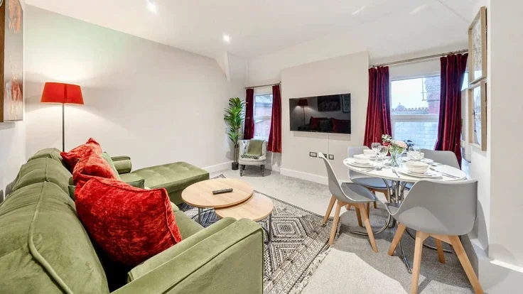 Flat Lynchford Road in Rushmoor