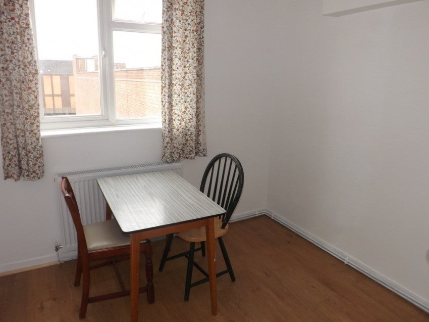 Flat Tonbridge Street in Portsmouth