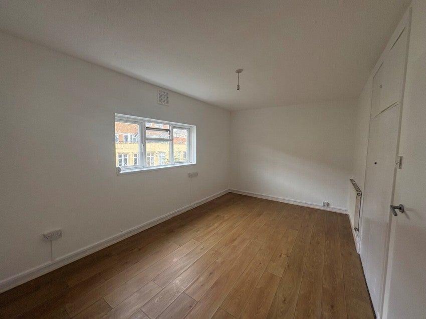 Flat Tonbridge Street in Portsmouth