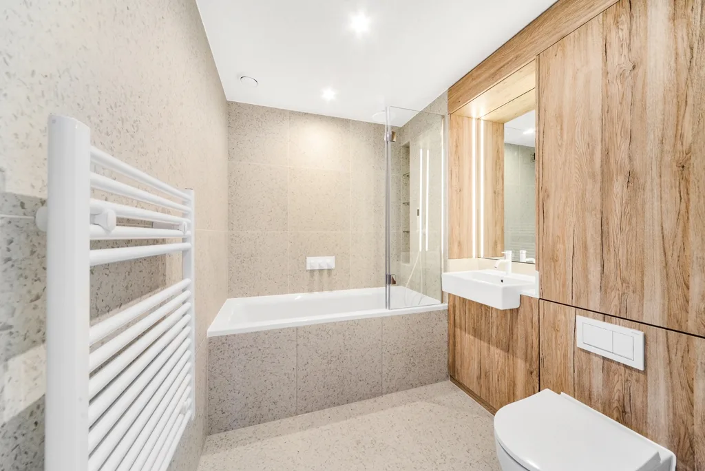 Flat Sidney Street in Greater London