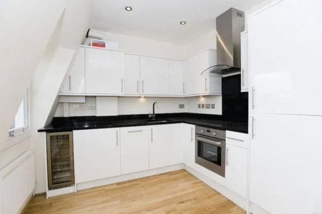 Flat Nottingham Place in City of Westminster