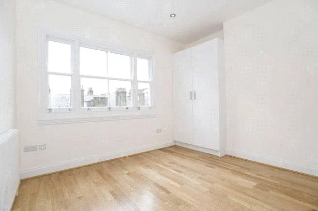 Flat Nottingham Place in City of Westminster