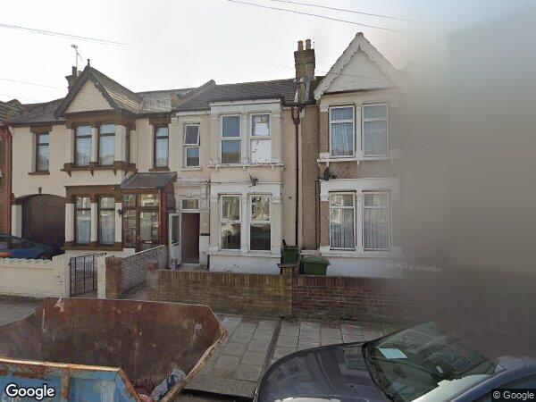 House Thorngrove Road in Greater London