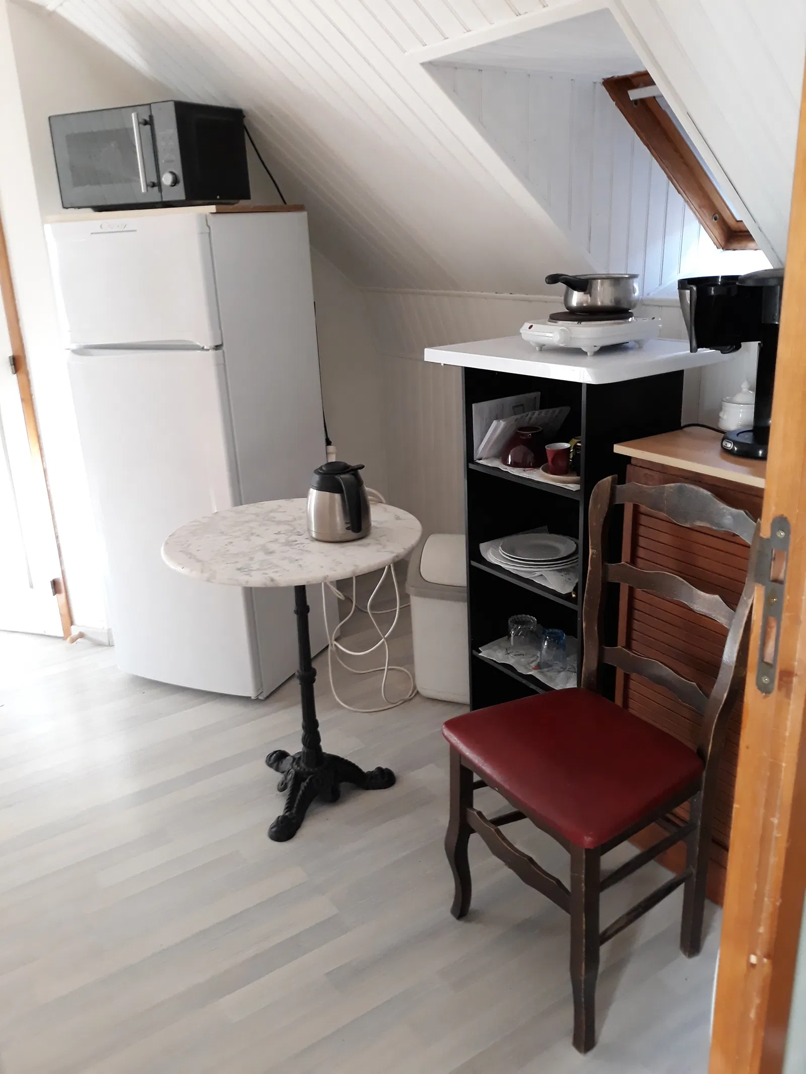 Chambre Rue de l'École à Cintray