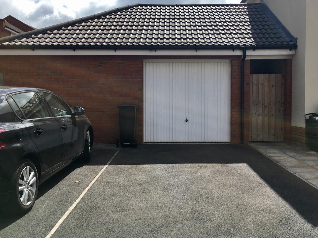 House Latimer Close in Bristol
